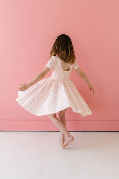 Classic Twirl in Pink Dash